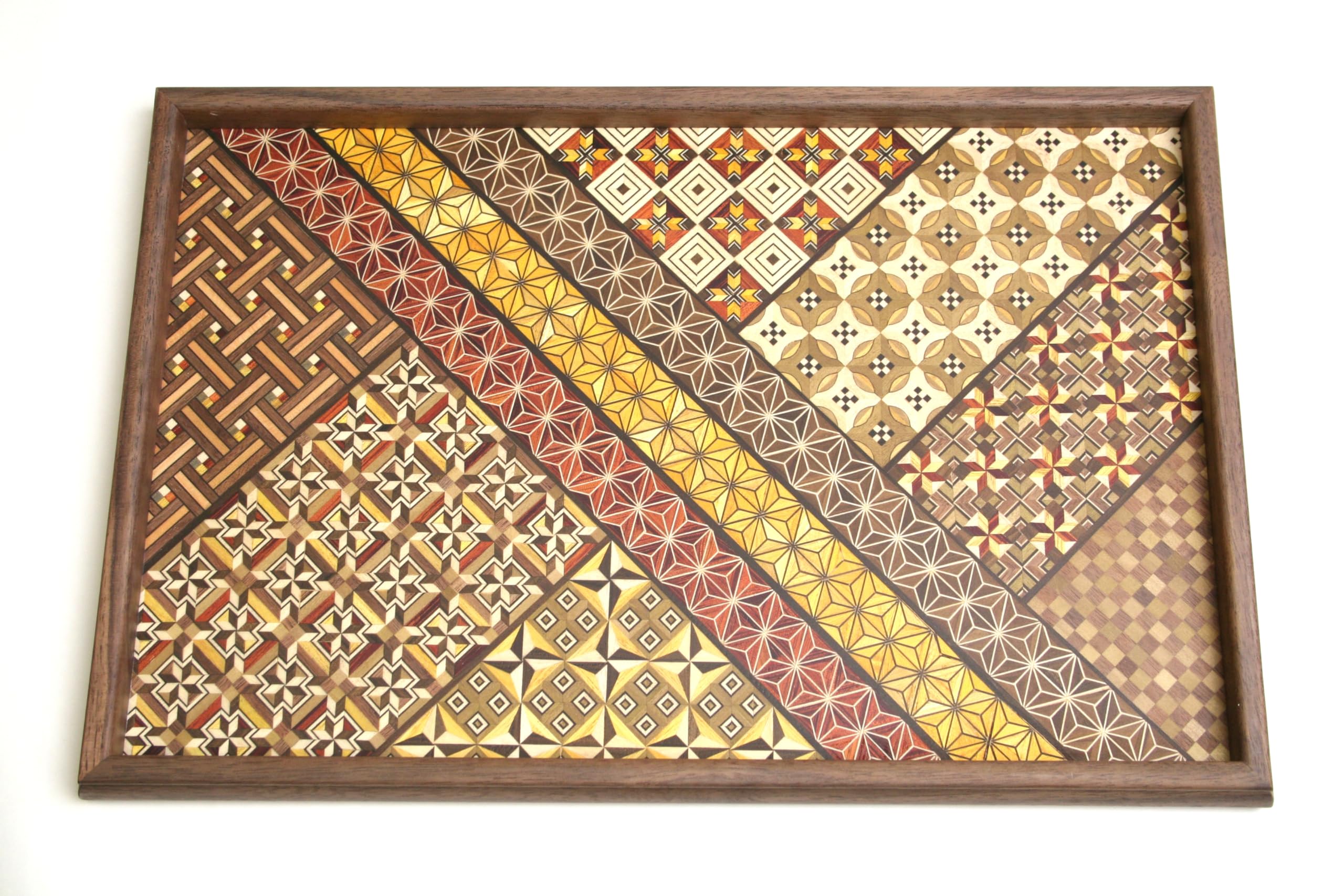 Amazon｜寄木細工 角盆（小寄木）寄木細工 箱根丸山物産｜トレイ・盆